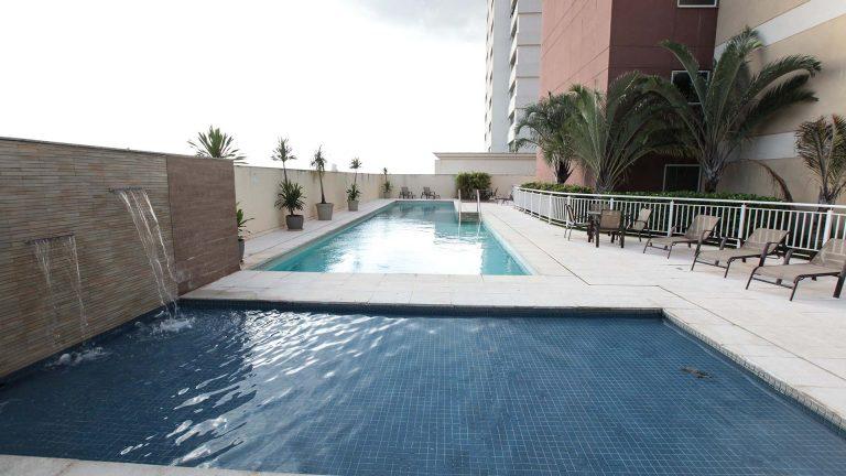 piscina delmond hotel 27